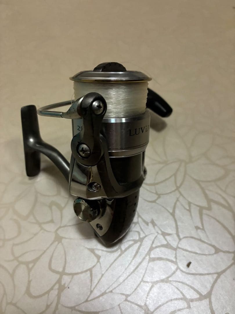【希少】 daiwa 07 ルビアス2500 リール スピニングリール バス釣り