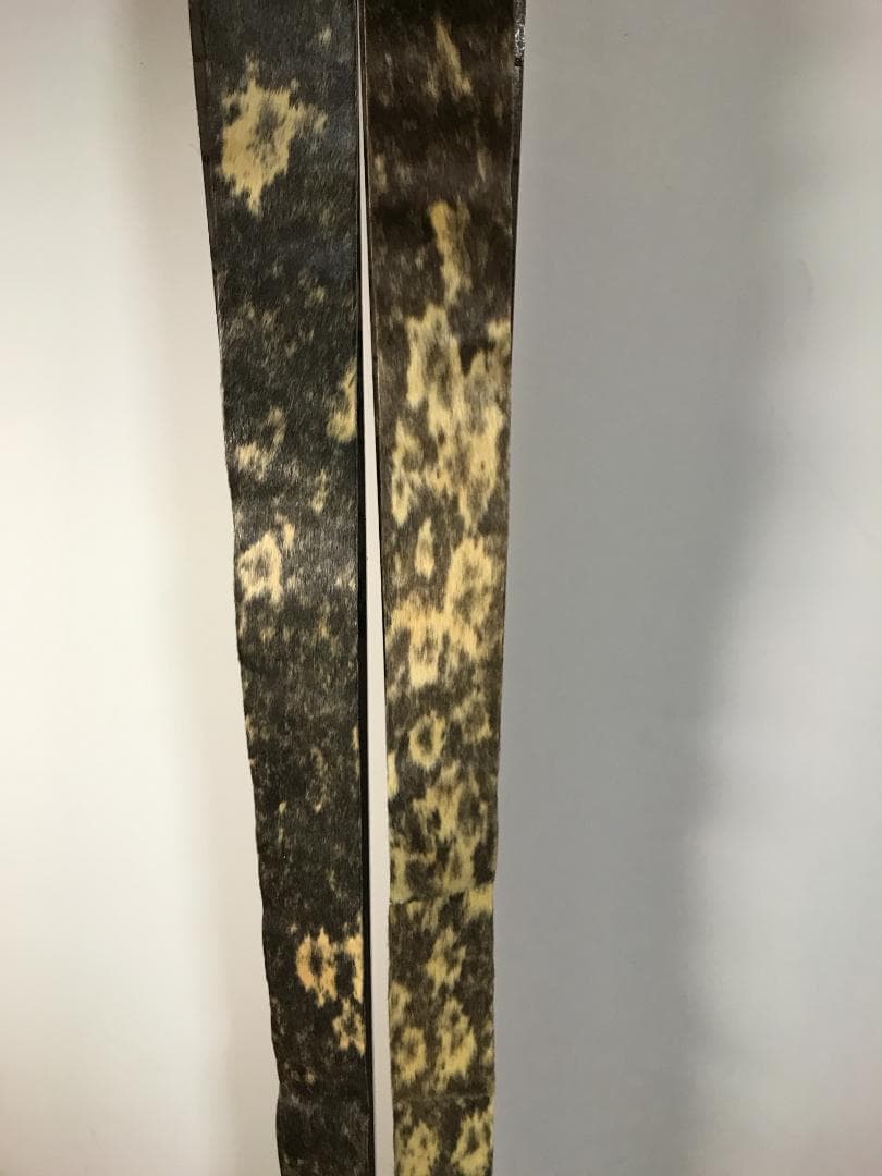 秀岳荘 スキーシール用 未加工 アザラシ皮 幅８ｃｍ 長さ160ｃｍ ２本