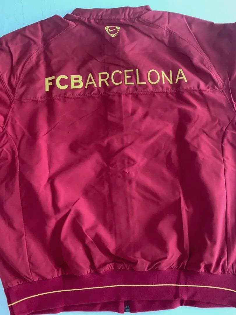 【希少】新品　NIKEナイキ　FCバルセロナ　メンズブルゾン　Mサイズ