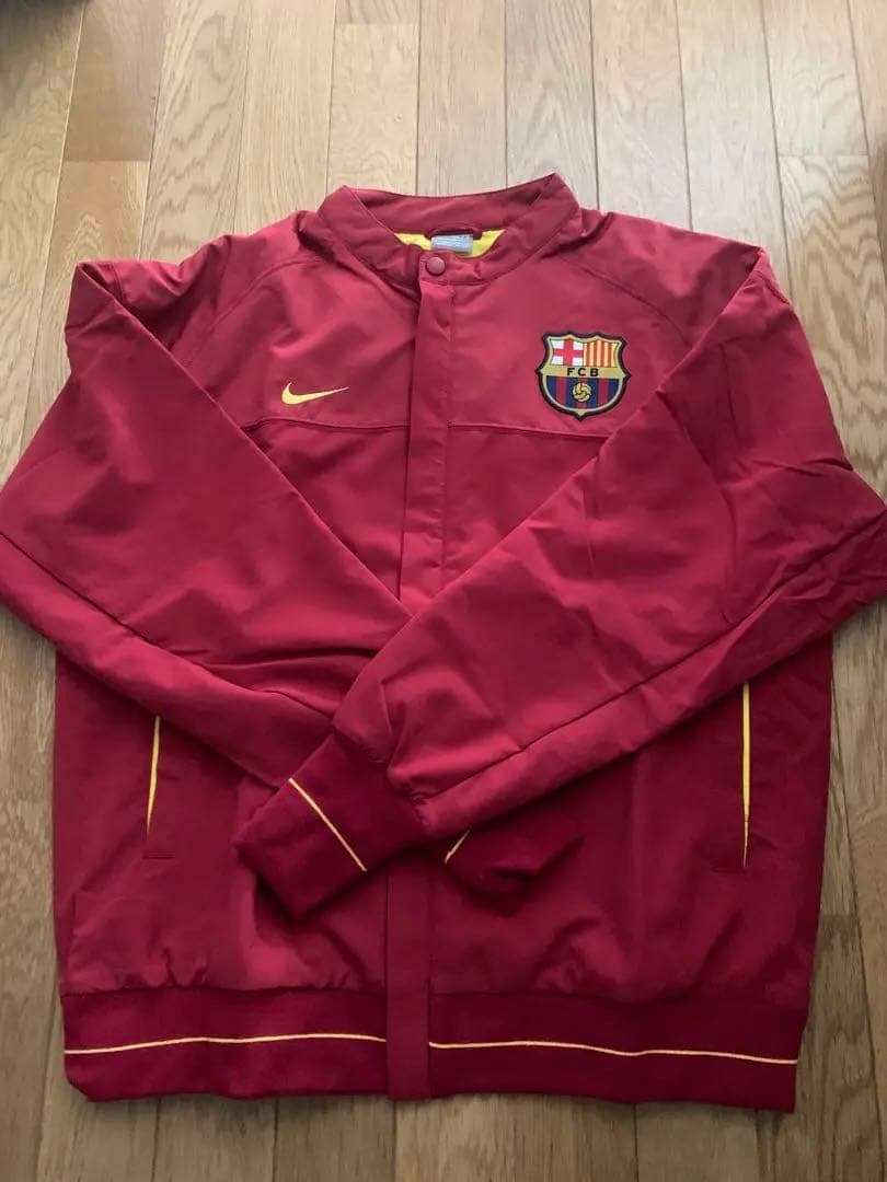 【希少】新品　NIKEナイキ　FCバルセロナ　メンズブルゾン　Mサイズ