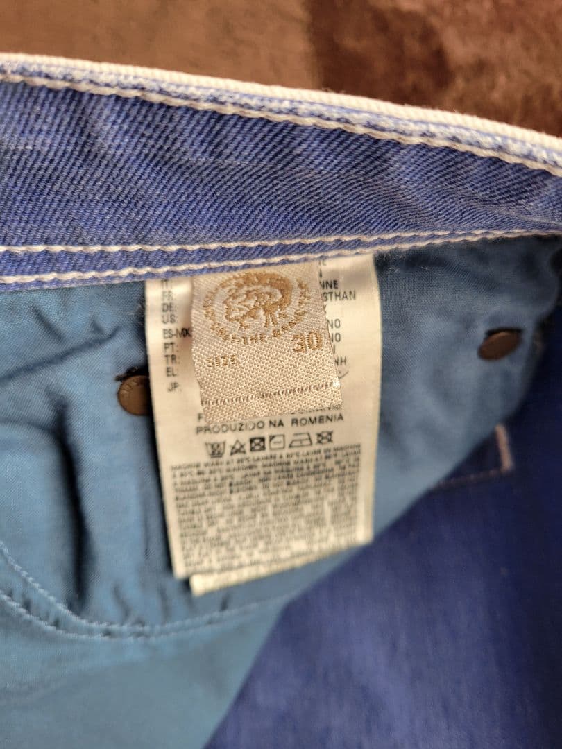 ブンチャン❗★DIESEL 白 スリム キャロット W30 ストレッチ