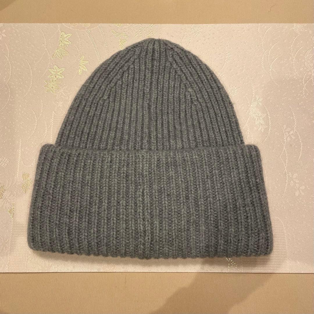 極美品◼️Acne Studios ラージFaceロゴ ビーニー ニット帽