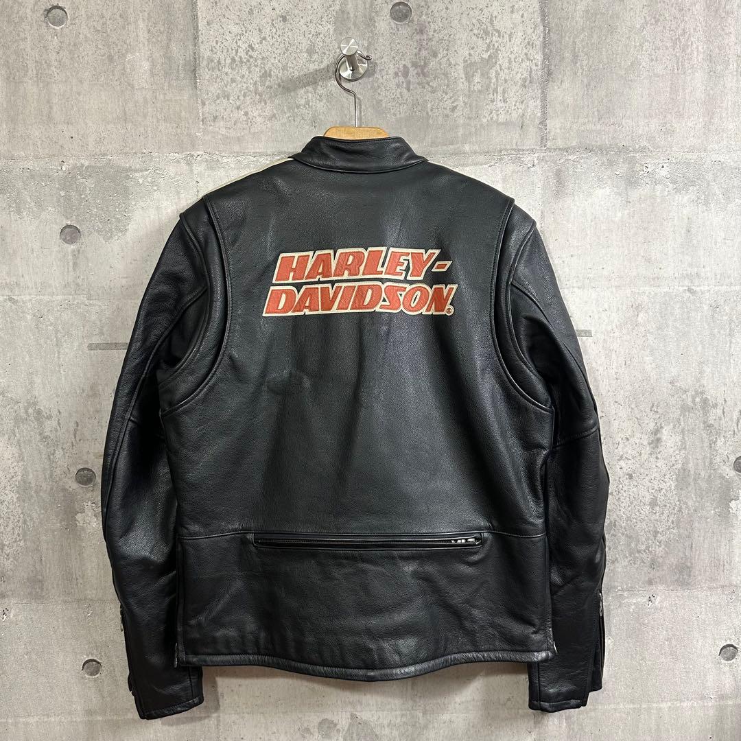 ★HARLEY-DAVIDSON★ 本革シングルライ ダース インナー脱着可　M
