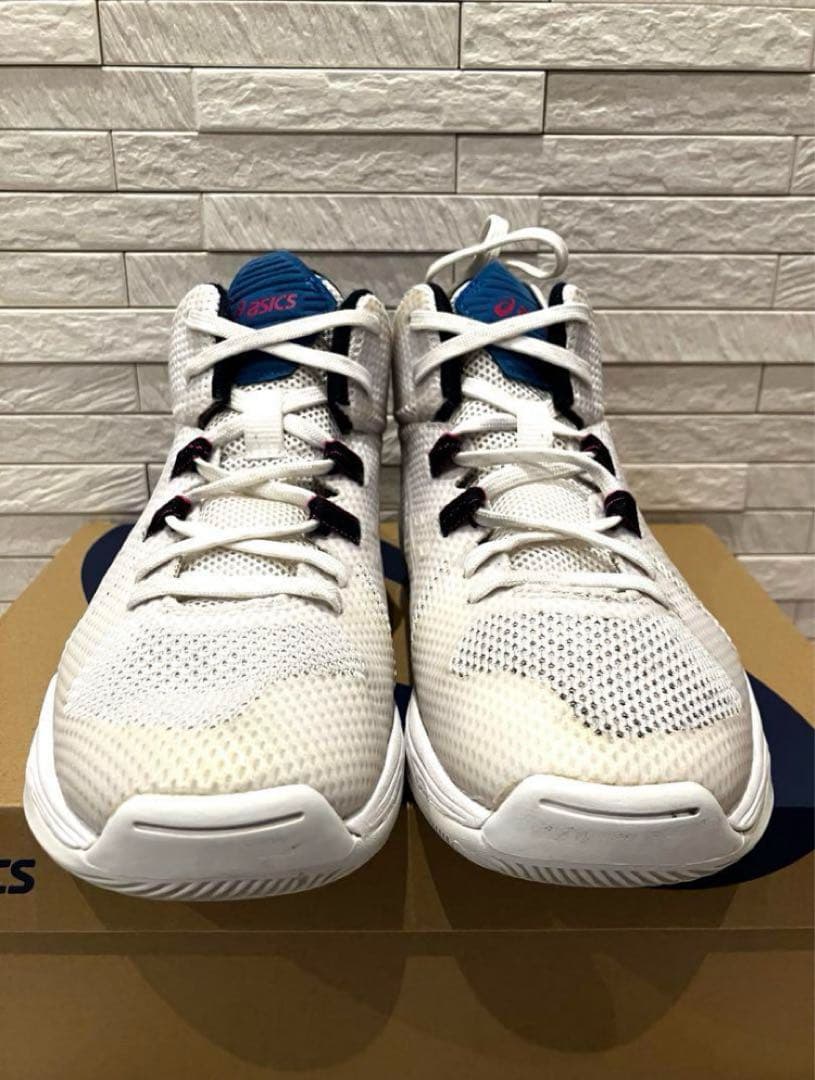 asics バスケットボールシューズ 24.0cm