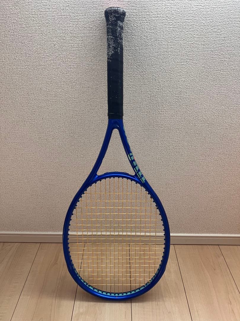 テニスラケット　Wilson ULTRA TOUR 98 V5