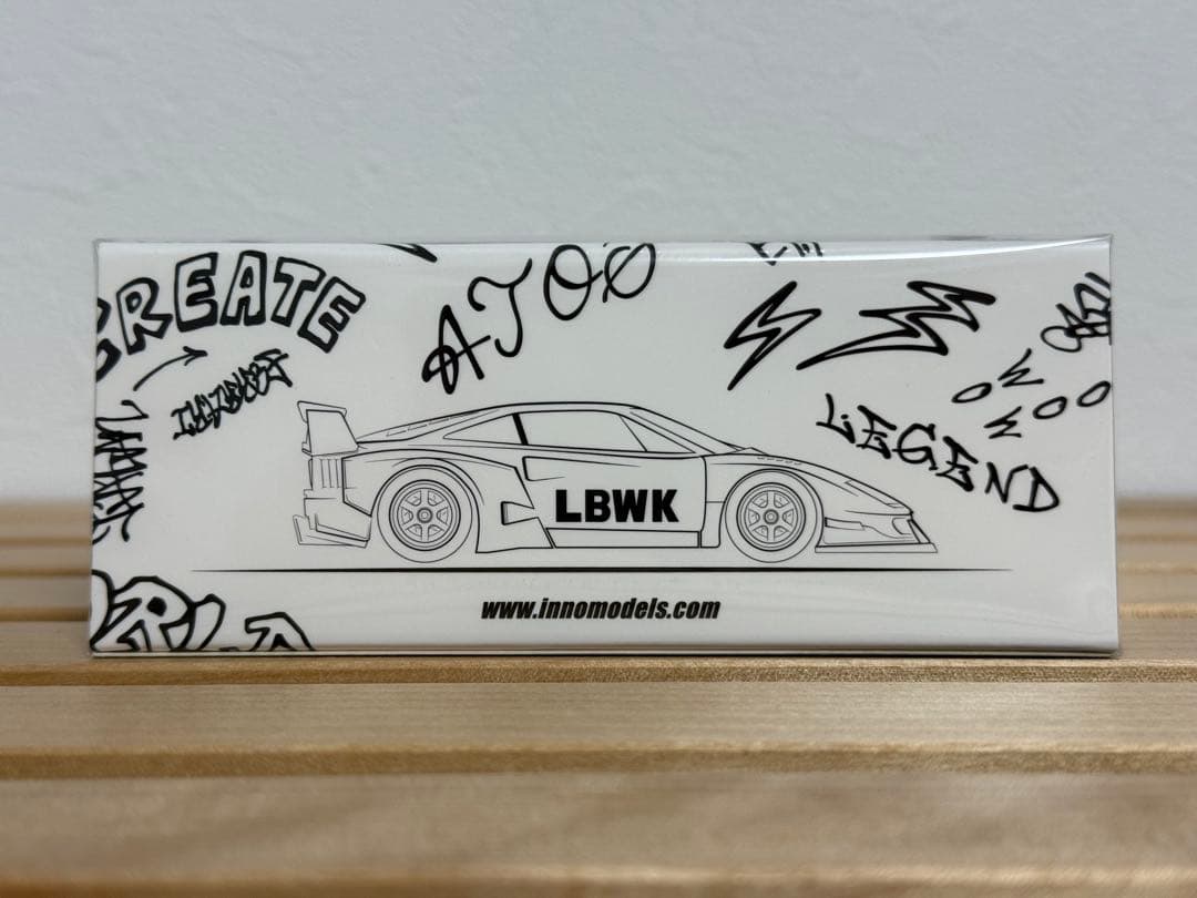 ミニカー INNO64 1/64 LBWK F40 TOKYO AUTO SALON