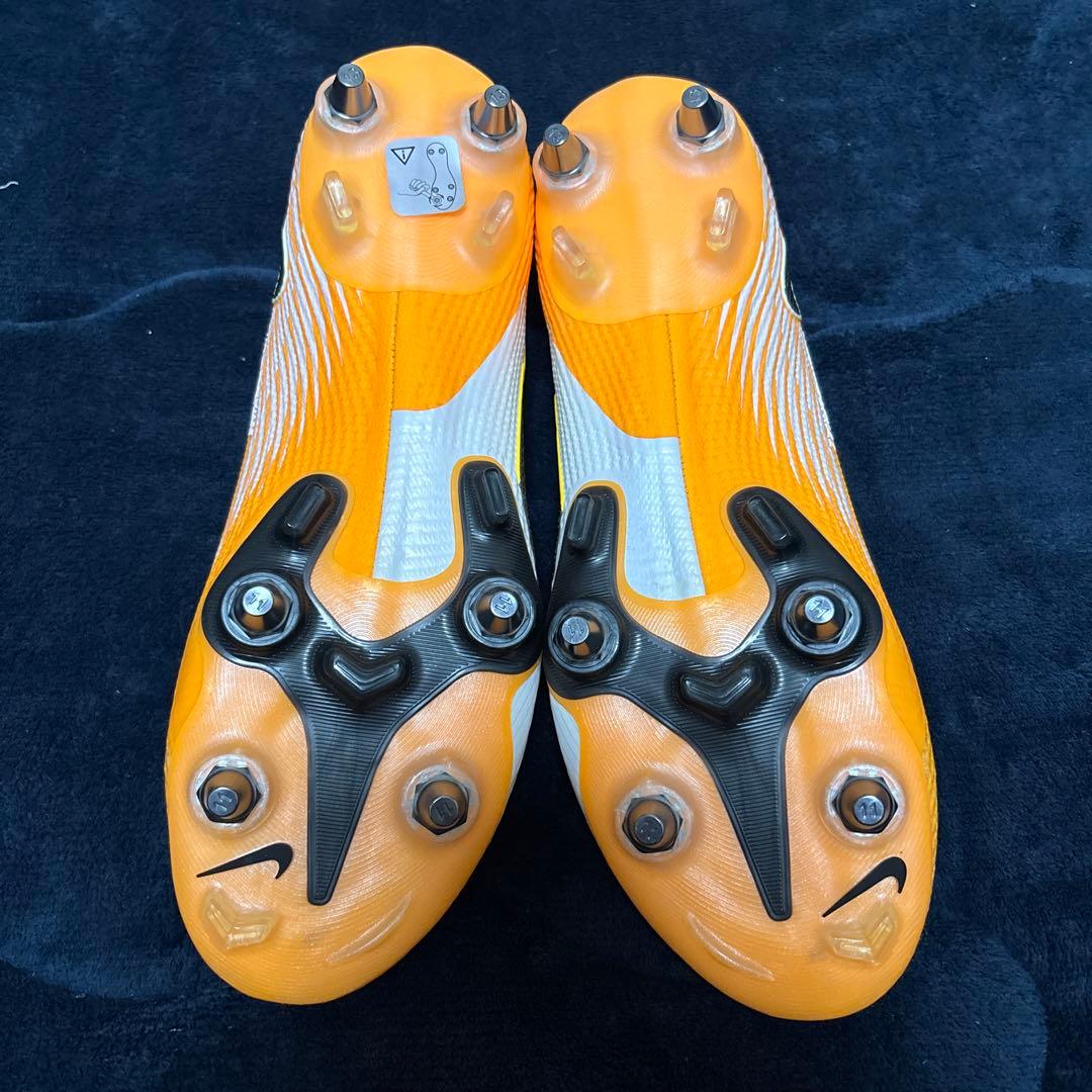 NIKE マーキュリアルヴェイパー13エリートSG