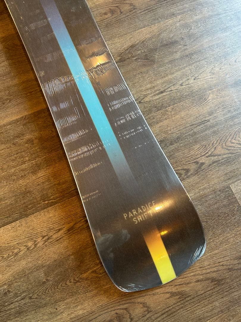 KM4K 24-25 PARADAICE SHIFT 151 新品未使用