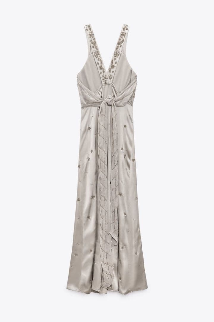 ZARA　刺繍入りサテンワンピース　 LIMITED EDITION　Sサイズ