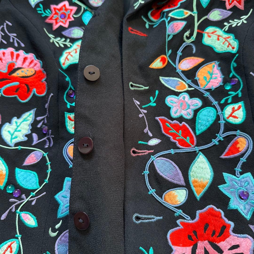 【美品】ジョンマイヤー 花柄刺繍ジャケット 黒