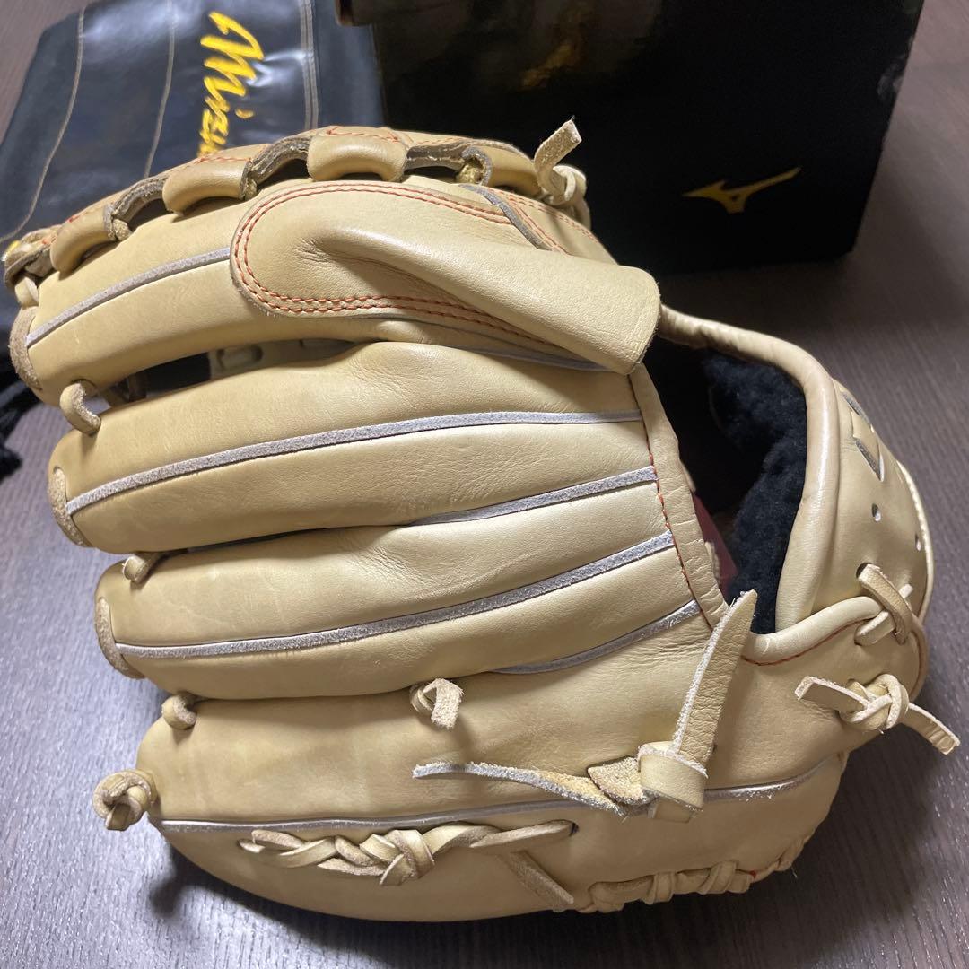 Mizuno プロ硬式 投手用グローブ
