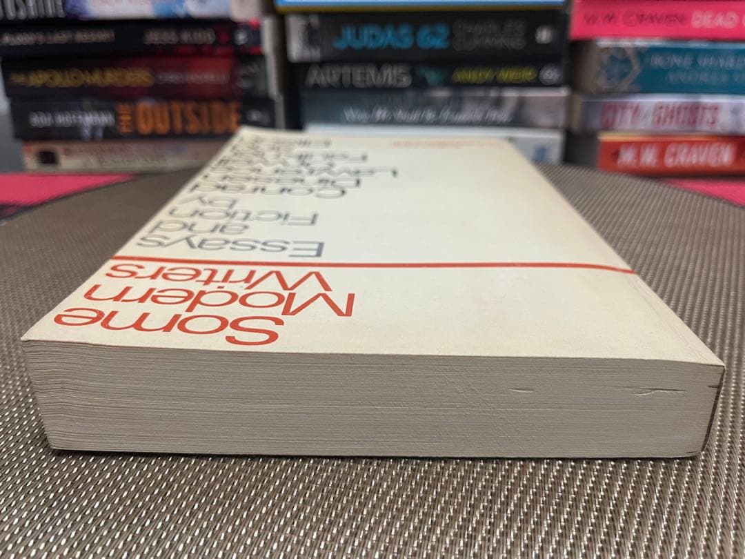 Some Modern Writers エッセイとフィクション