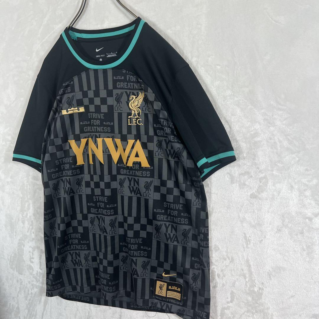 Nike LeBron James × リヴァプールFC Stadium