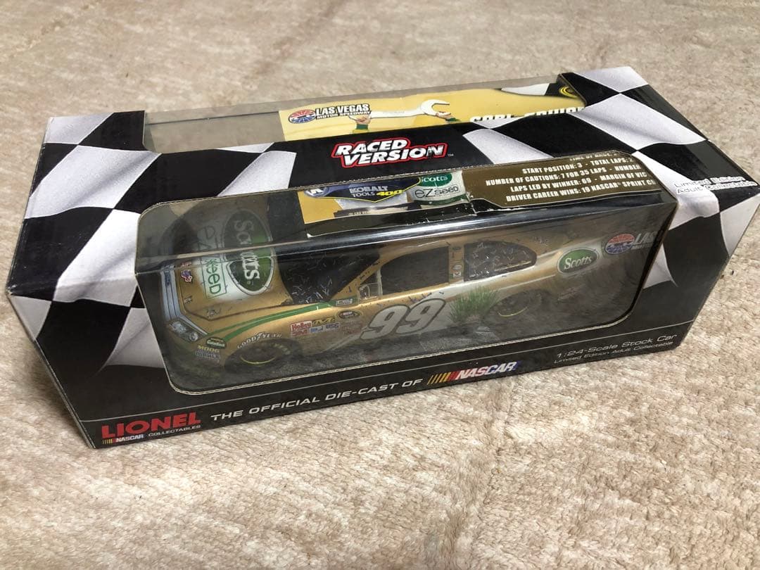 NASCAR ミニカー　FORD 1/24