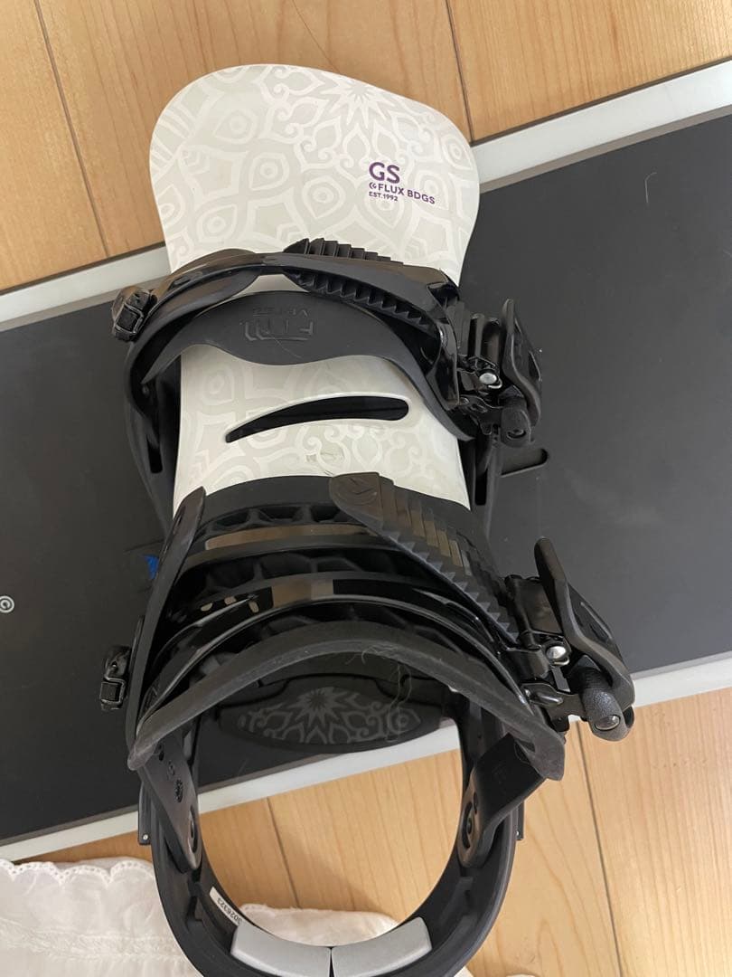 Flux gsビンディング付きBurtonスノーボード CUSTOM 138cm