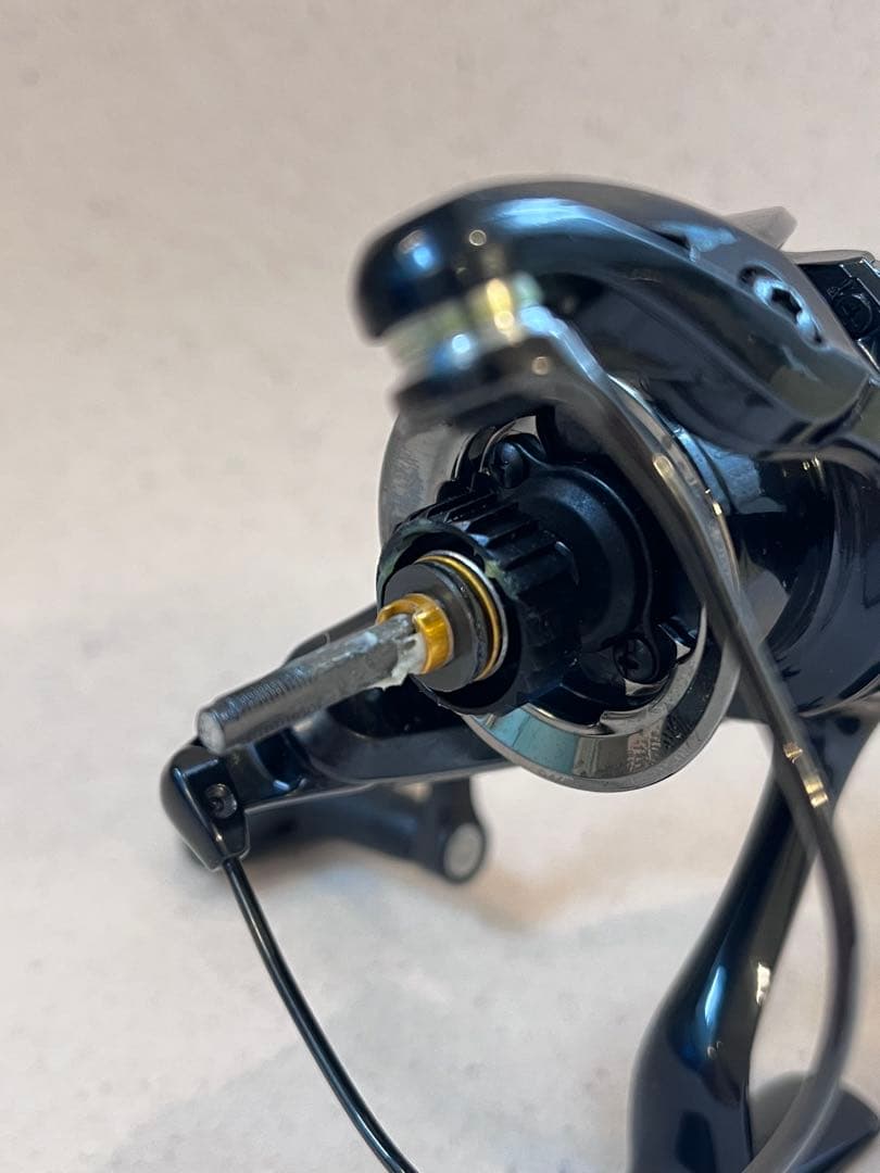 美品 シマノ19ヴァンキッシュC3000MHG Vanquish