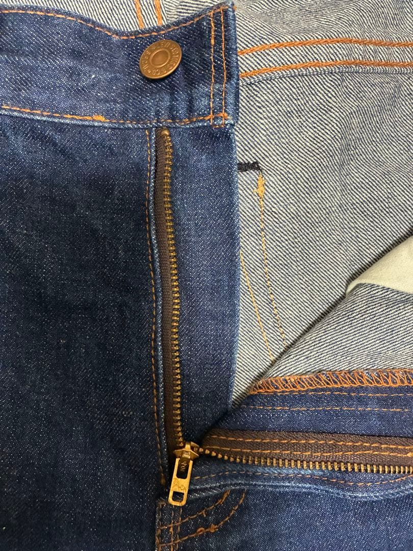u*7様 Levi's (LVC)505-0217（米国製)