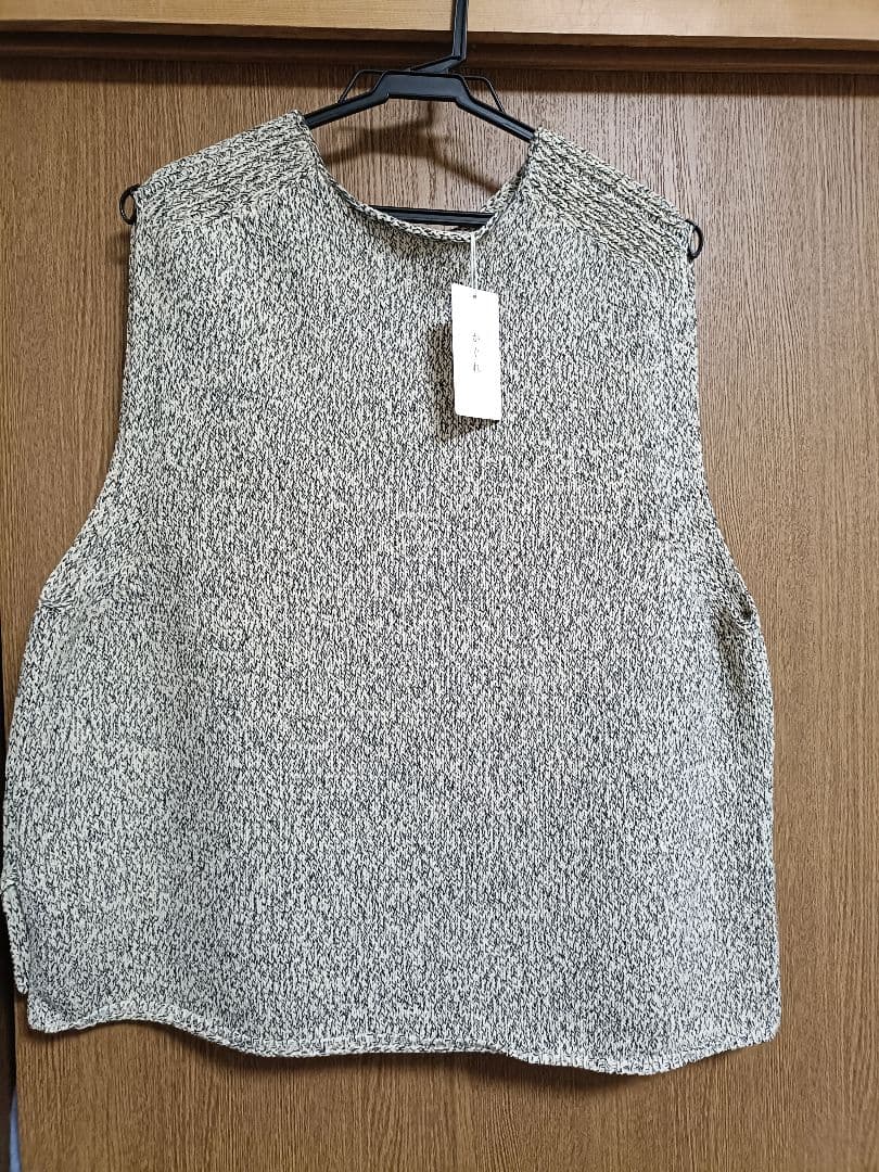 新品タグ付/かぐれ★今春ニットベスト FREEサイズ グレー系