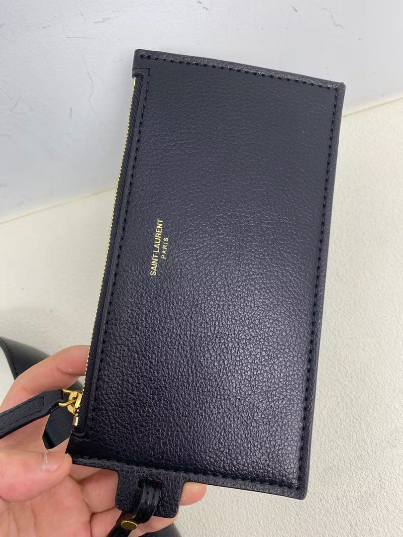 SAINT LAURENT レザー ホーボーバッグ ポーチ付き