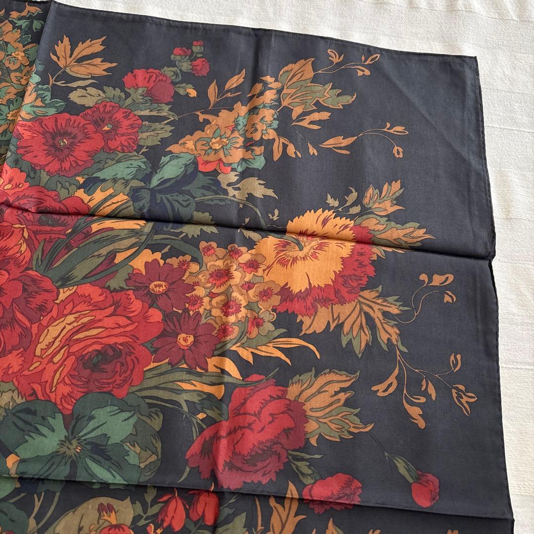 ラルフローレン　シルク　スカーフ　RALPH LAUREN 花柄　SILK 絹