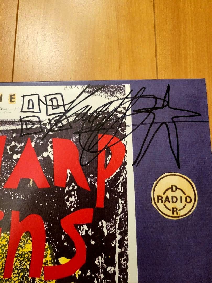 SHARP PINS 日本特別盤サイン入レコード BIGLOVE RECORDS