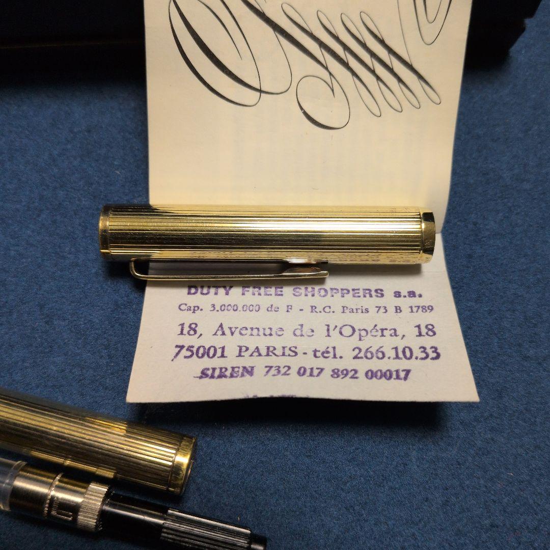 d*3様 ダンヒル万年筆/ペン先dunhill750刻印。ライン模様ゴールドプレ
