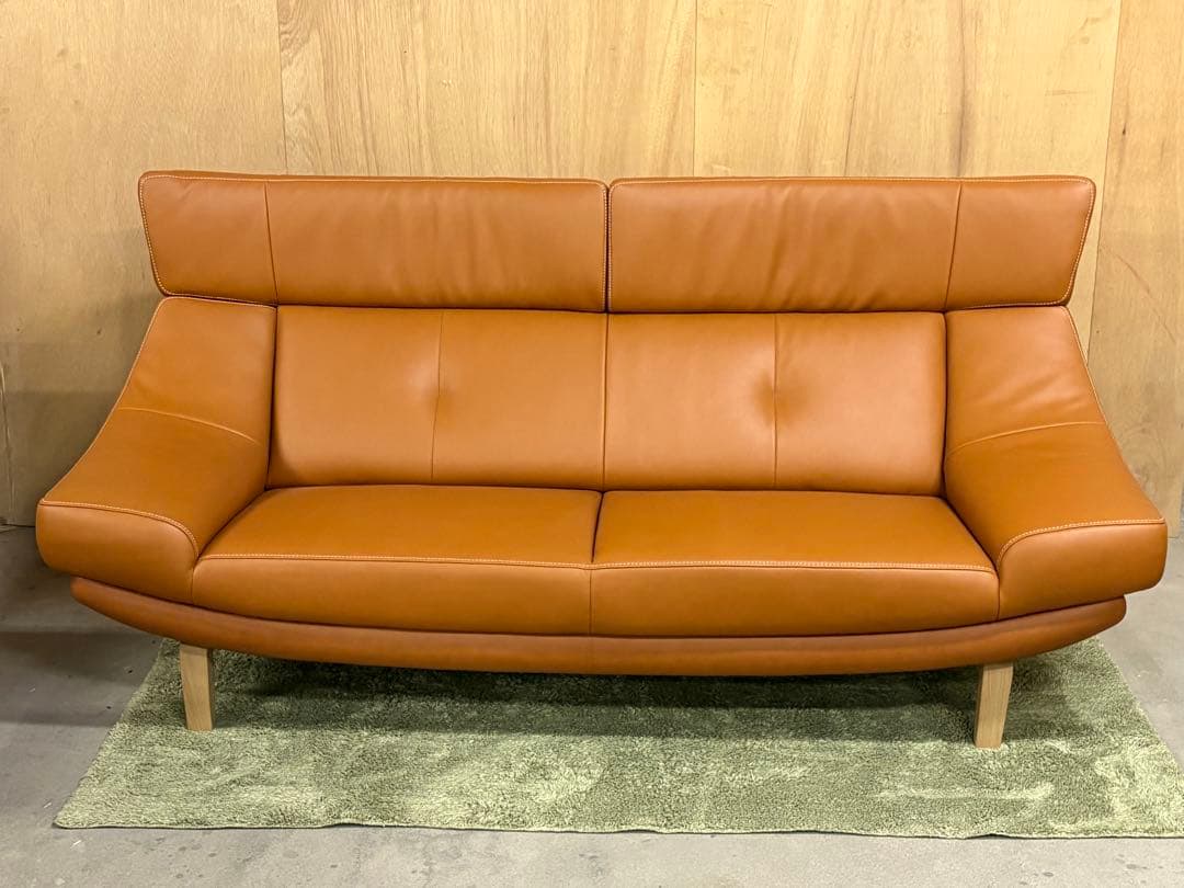 ☆GL16【山口県下松市より】超美品2人掛本革 ソファ カリモクZU46シリーズ