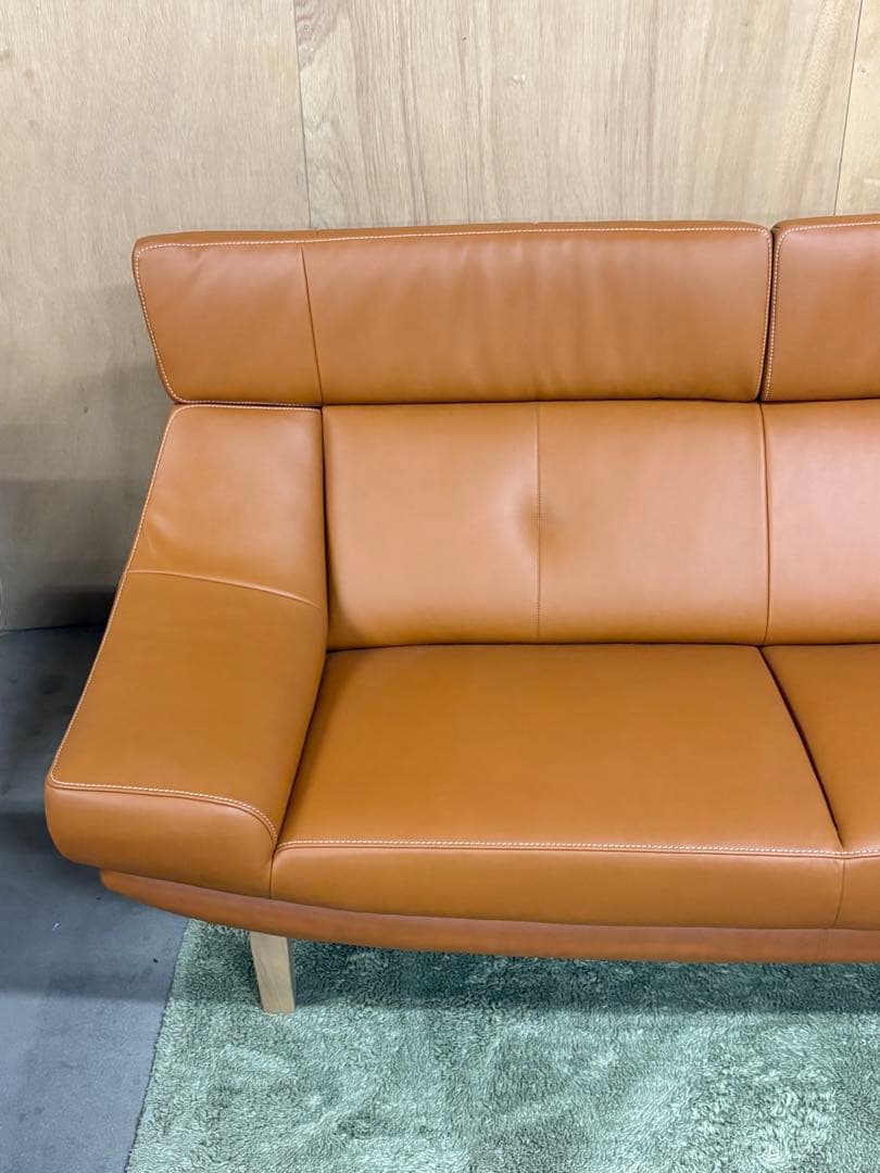 ☆GL16【山口県下松市より】超美品2人掛本革 ソファ カリモクZU46シリーズ