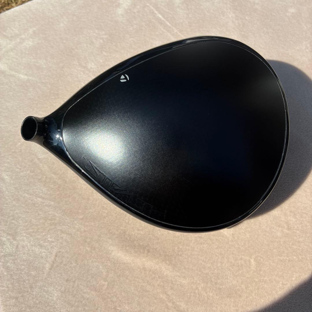 TaylorMade STEALTH ドライバーとヘッドカバー
