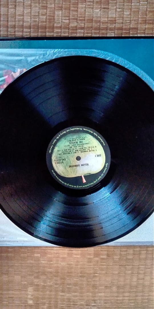 The Beatles LPレコード 4枚