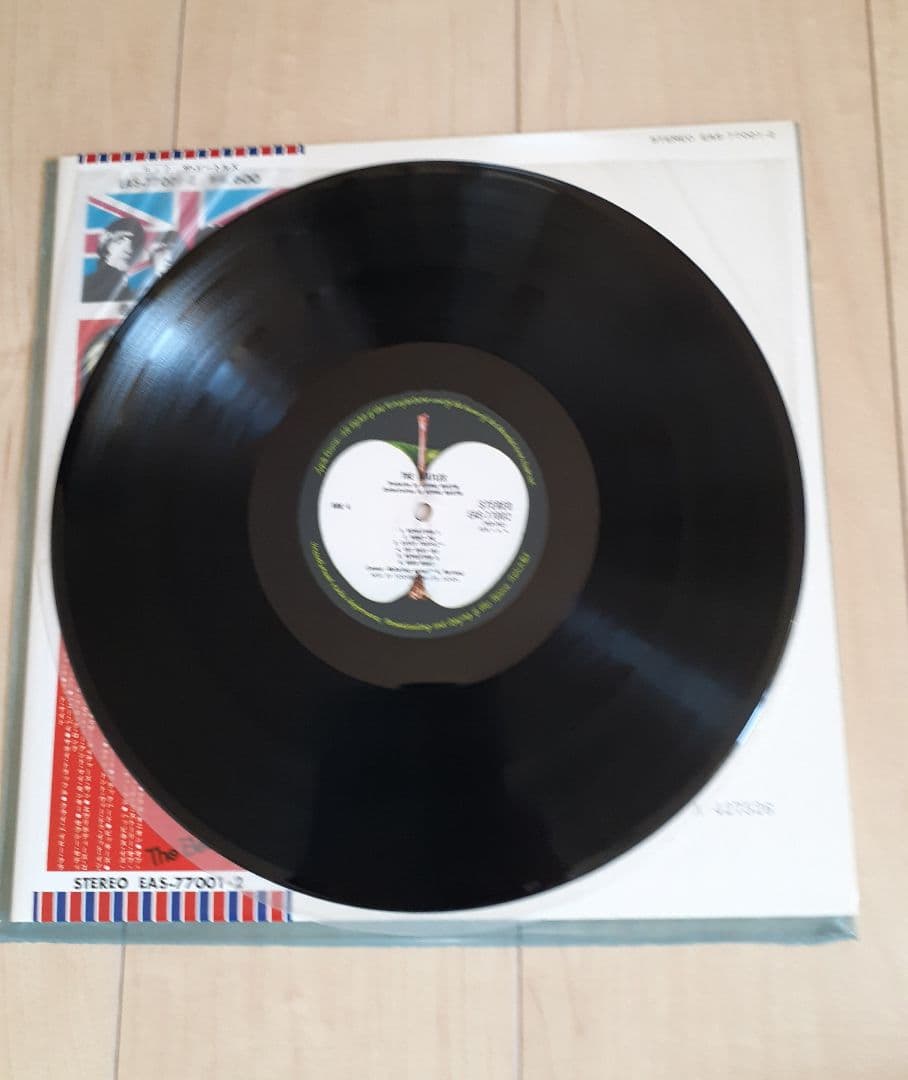 ザ・ビートルズ 　ホワイトアルバム　LPレコード(二枚組)