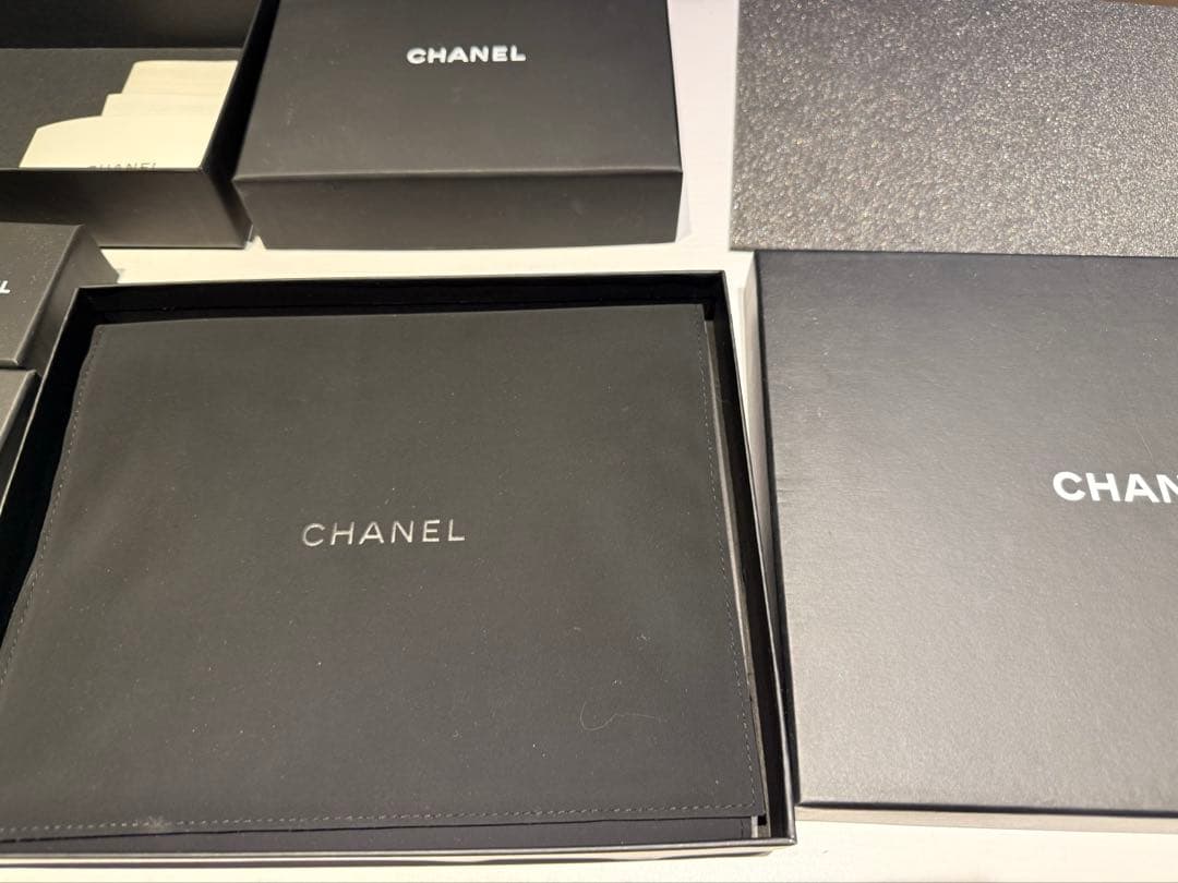 CHANEL 空き箱