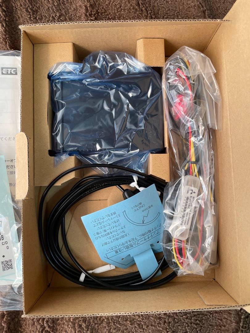 スズキ　純正部品　ビルトインETC車載器　9909E-83SF2-M07 新品