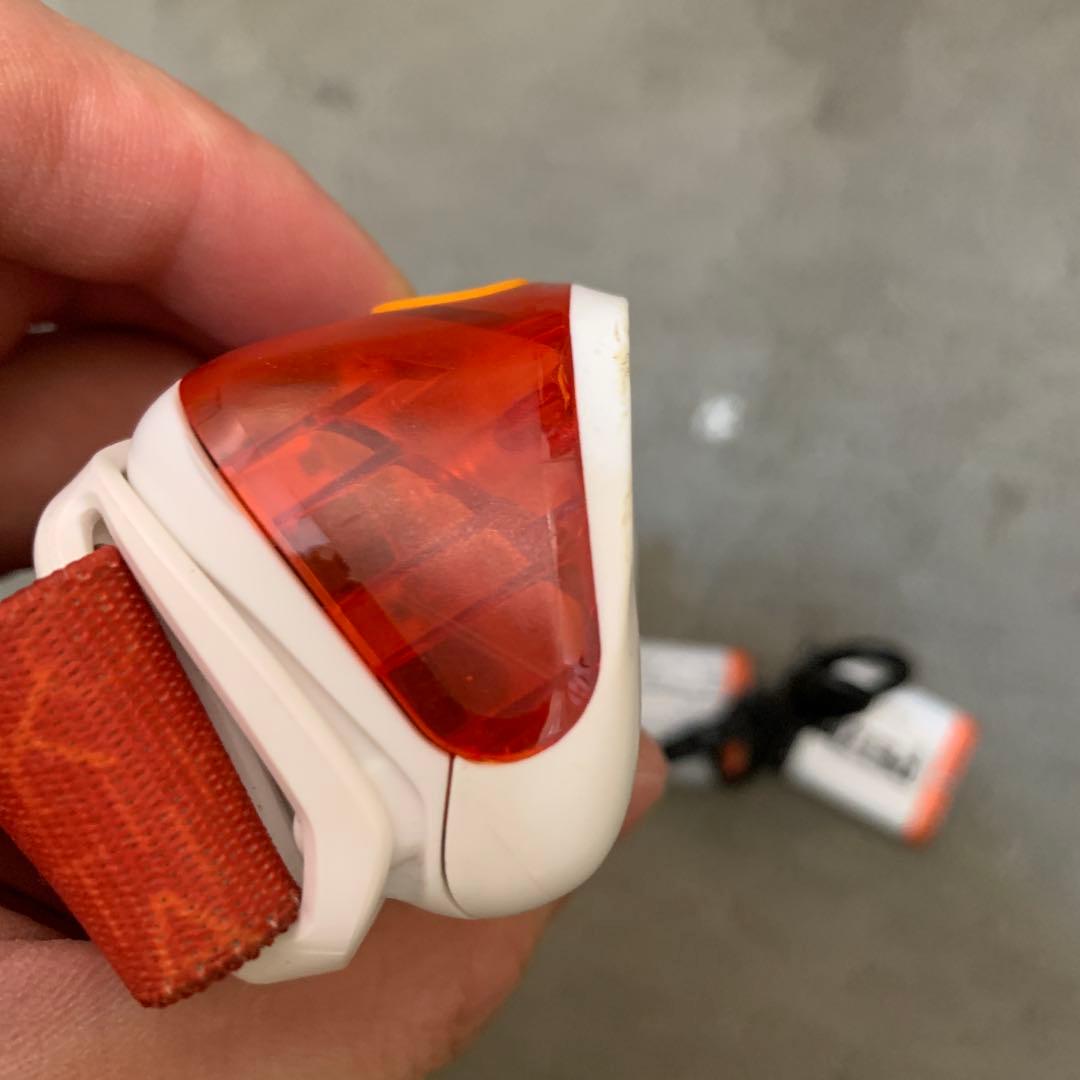 Petzl Actik Core ヘッドライト