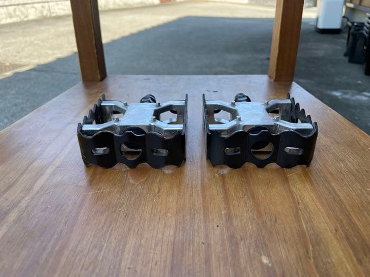 ペダル bear trap 1/2 old bmx square pedals