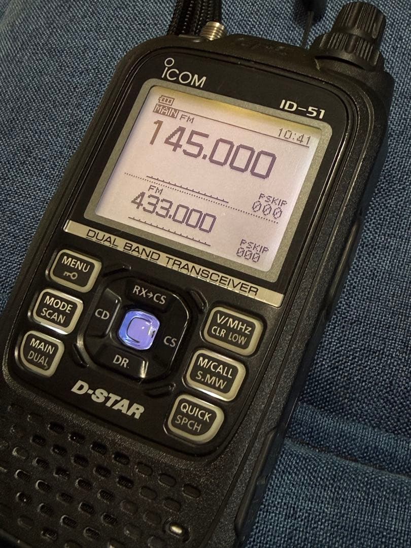 ICOM ID-51 D-STAR トランシーバー ケース 電池付き