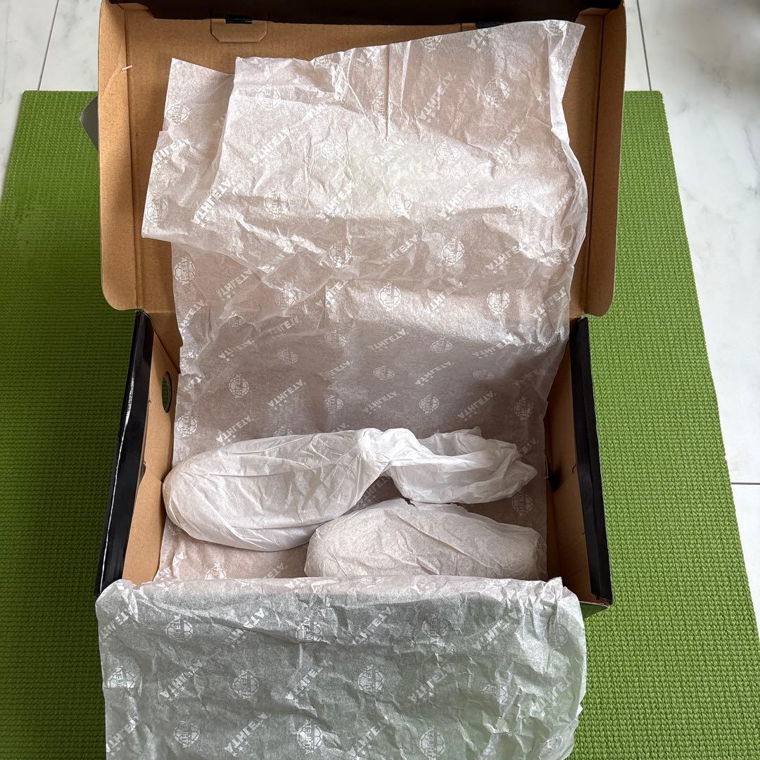 【美品】ATHLETA O Rei フットサルシューズ ホワイト 24.5