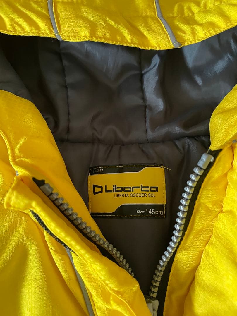 Liberta ウィンドブレーカー イエロー 145cm