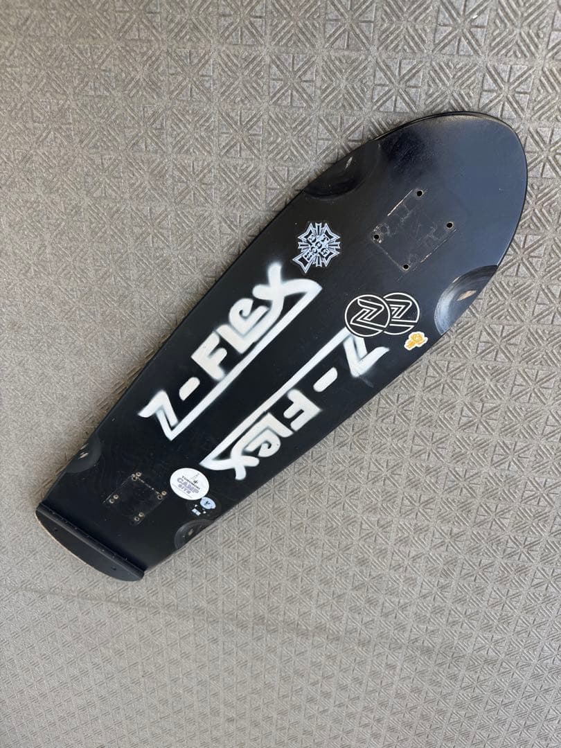 FESN クルーザーデッキ　z-flex スケートボード