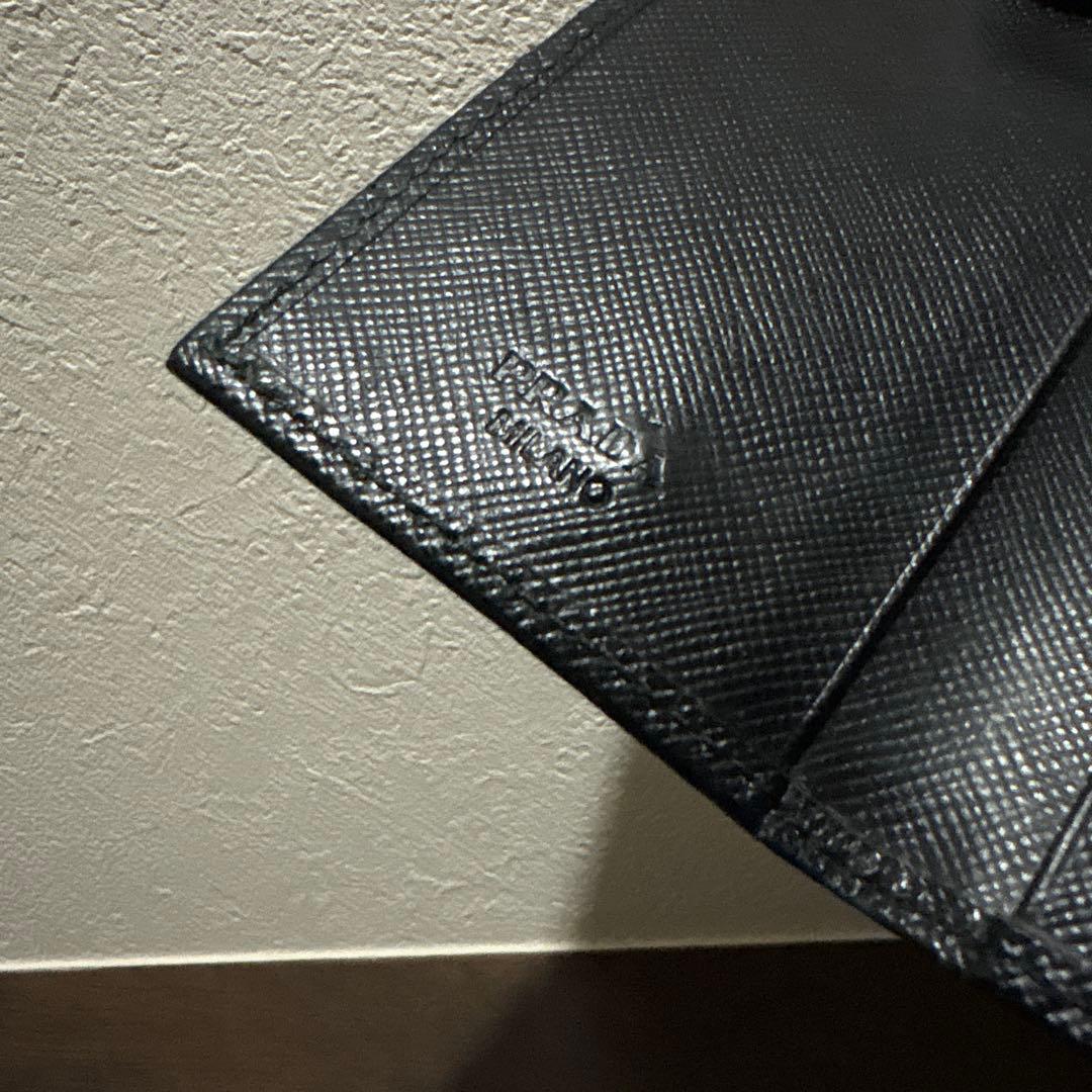 プラダ　PRADA レザー　キーケース　ブラック