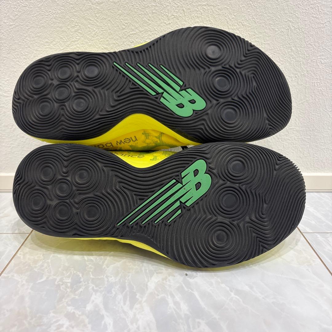 シューズ(男性用) NEW BALANCE FUELCELL TWO WXY V3