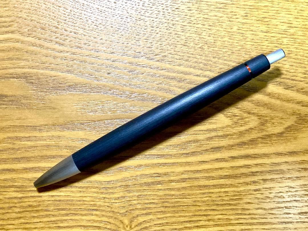 Y*o様 LAMY ラミー 2000 ４色ボールペン L401