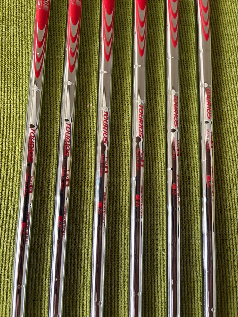 【最新モデル・超美品】ブリヂストン 242CB+アイアンセット 5-PW