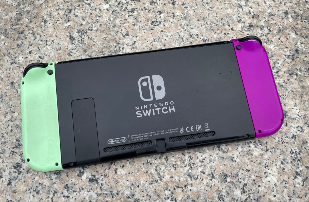 Nintendo Switch 本体 ドック付き　初期化済