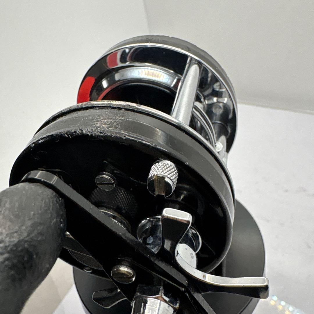 ニ*ク様 ABU Ambassadeur 5600C ベイトリール