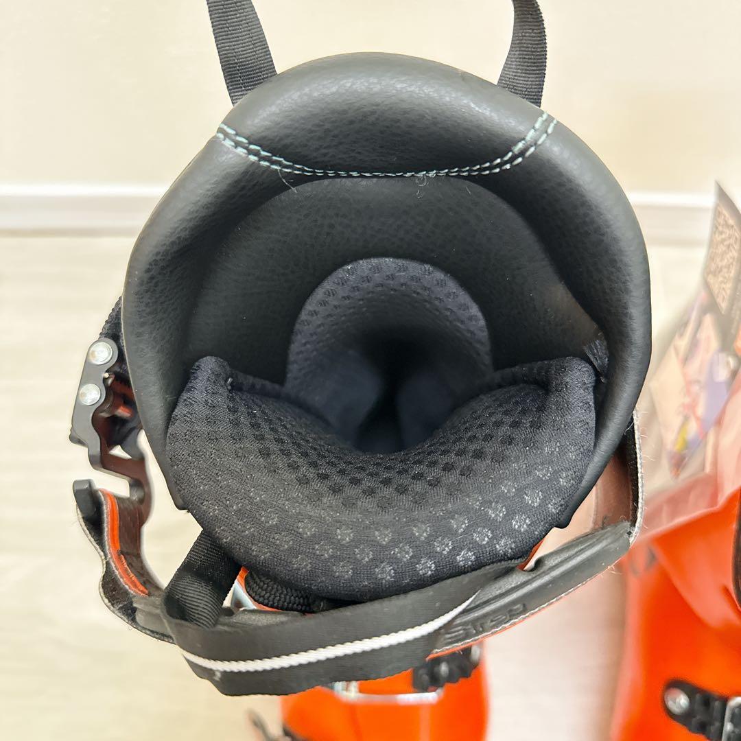 【TECNICA】FIREBIRD WC 110 レーシングモデル　22.5cm