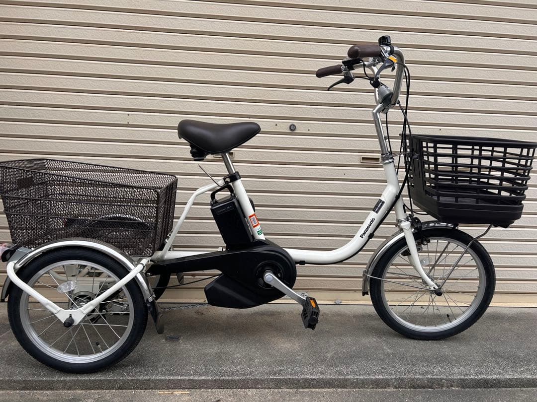 パナソニック　ビビライフ　電動アシスト三輪自転車　BE-FU831