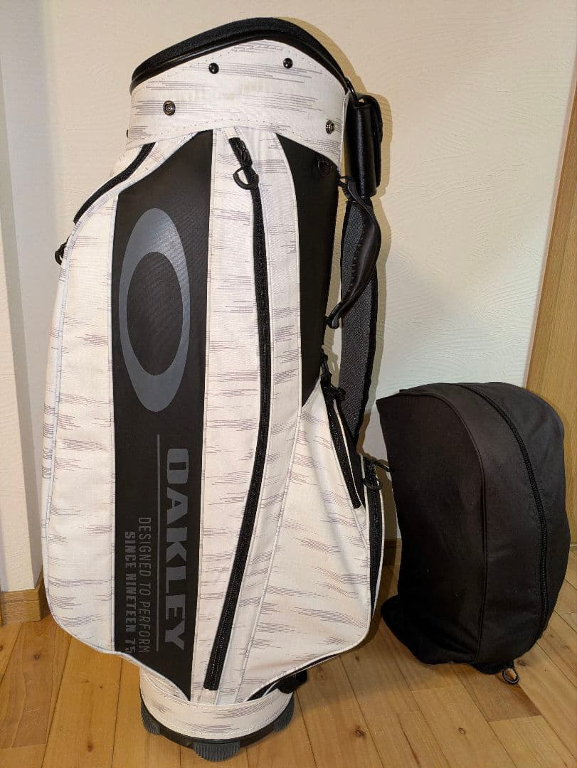 OAKLEY キャディバッグ 9.5型【中古商品】ホワイト系