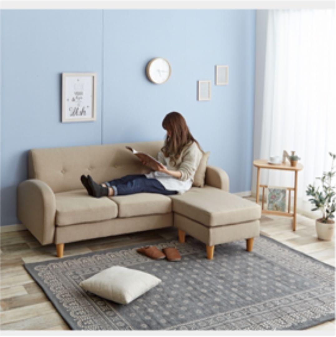 【新品・送料無料】オシャレな3人掛けカウチソファ