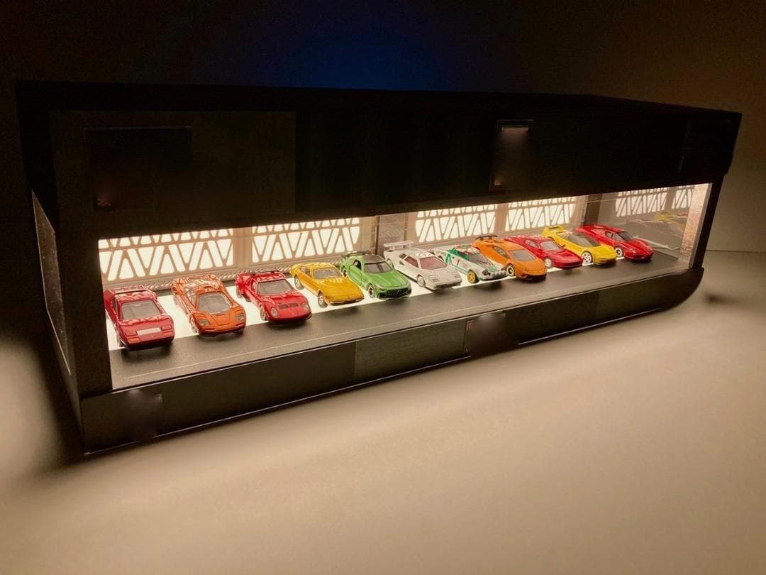 よーちんオーダー品・3面発光W500・ディスプレーBOX / ネオジオラマ